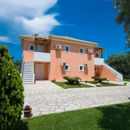 Eleana Studios Apartment *