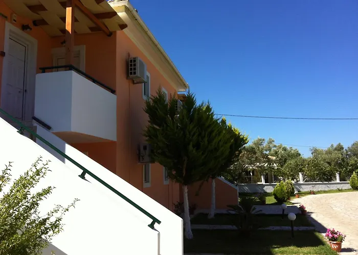 Eleana Studios Apartment